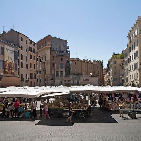 Appartamentino Campo Dei Fiori Рим Екстер'єр фото