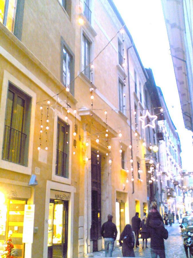 Appartamentino Campo Dei Fiori Рим Екстер'єр фото